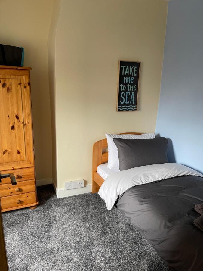 Harbour View Holiday Let - Entire 3 Bedroom Maisonette With Spectacular Harbour And Sea Front Views Sleeps 5 Bridlington Esterno foto